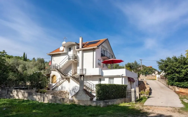Stunning Home in Krk With Wifi and 2 Bedrooms