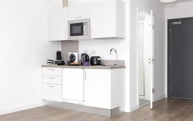 Beautiful Apartment In Vibrant City Centre!