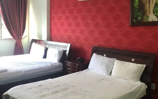 Long Son Hotel