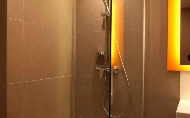 Ibis Styles Gien