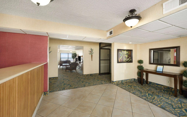 Days Inn by Wyndham Daytona Oceanfront