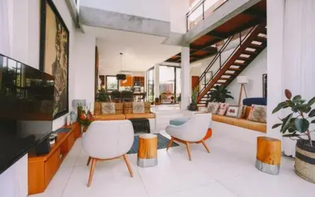 Villa Ixora