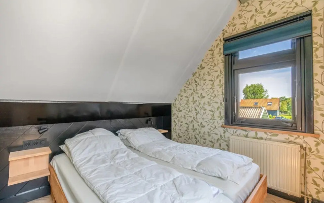 Modern and Attractive 5-person Holiday Home