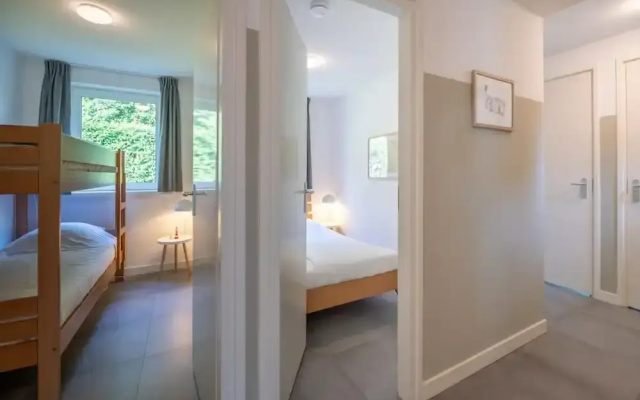 Brilliant Bungalow in Kamperland by the Lake