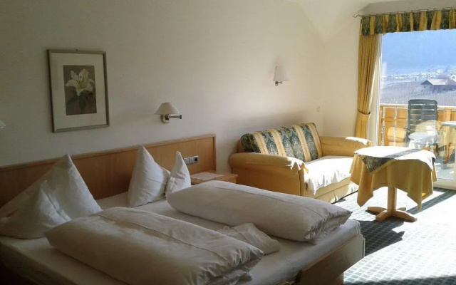 Hotel Pension Flora