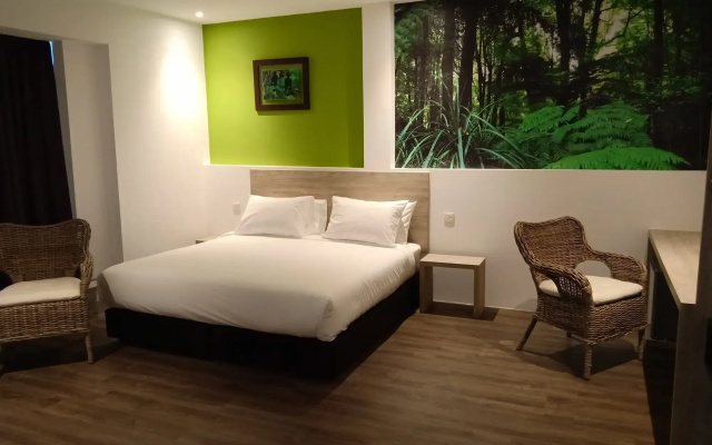 H Boutique Hotel Xplorer Loke Yew