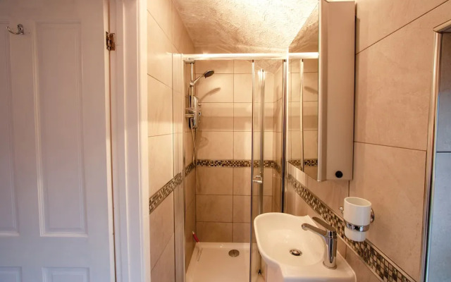 Bayview House - 4 bedroom - Llanmadoc