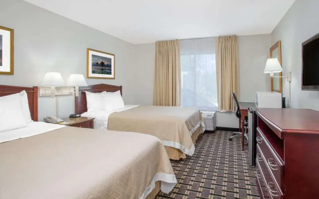 Days Inn Hilton Head