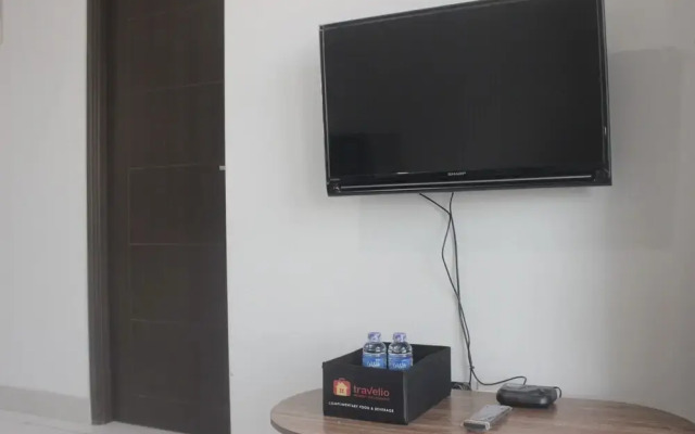 Comfy 2Br at Mekarwangi Square Cibaduyut Apartment