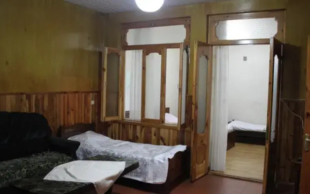 Giorgi Guesthouse