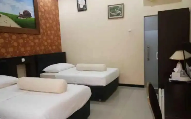 Hotel Kencana Purwodadi