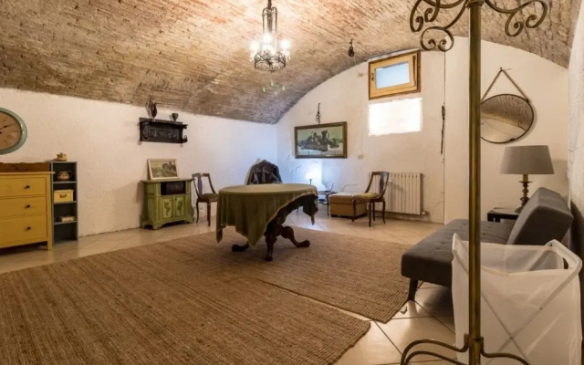 Castiglione 18