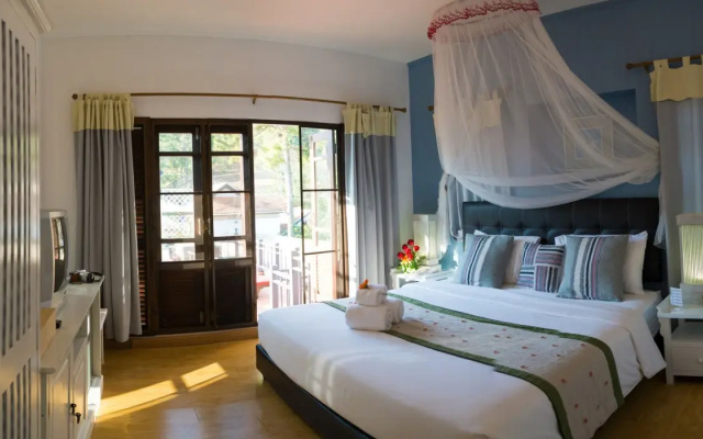 Phu Mork Dao Resort