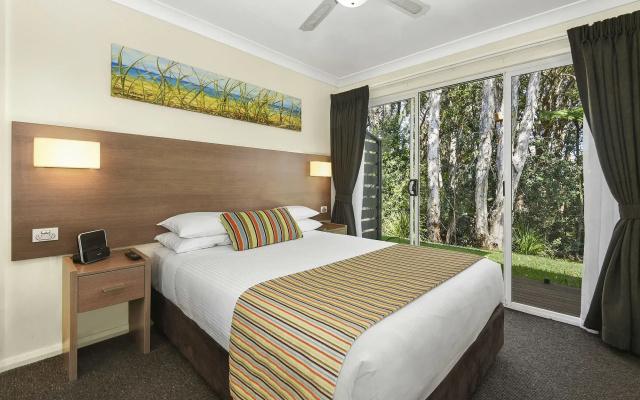 Flynns on Surf Beach Villas