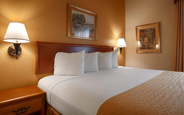 Best Western Executive Inn & Suites