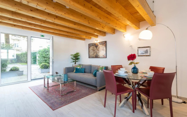 Duques Villa Luxury Guesthouse