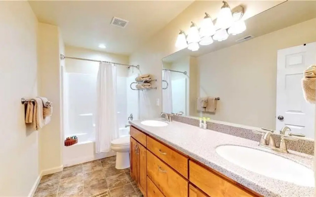 Moab Trails Inn ~ B - 2 Br Duplex