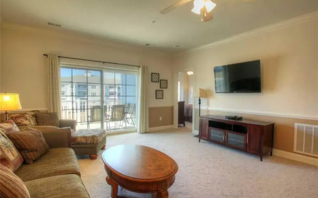 Magnolia Pointe 302-4827p