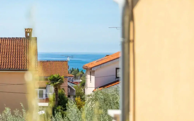 Apartment in Porec Near the Sea and Beaches