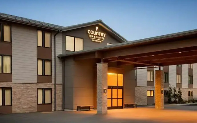 The Highland Haven Hotel