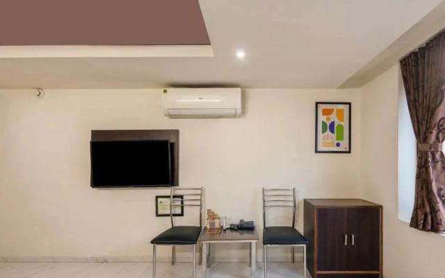 Labh Hotel