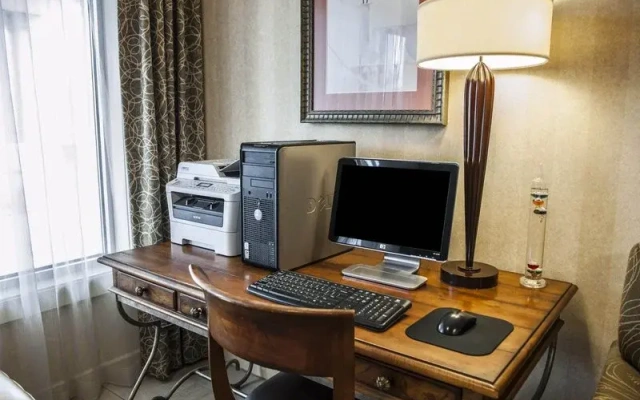 Holiday Inn Columbus