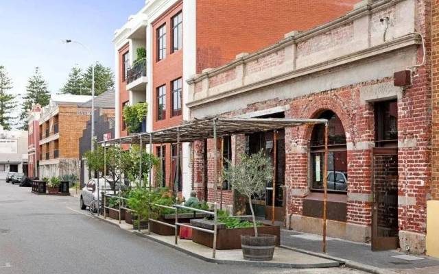 Fremantle Executive Apartments