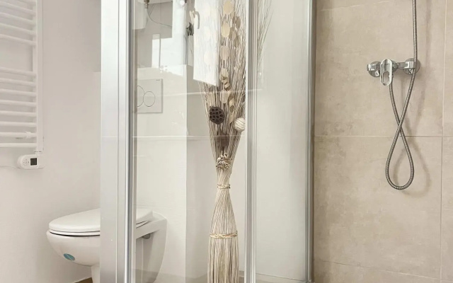 B 831 - Family Apartment - Montparnasse