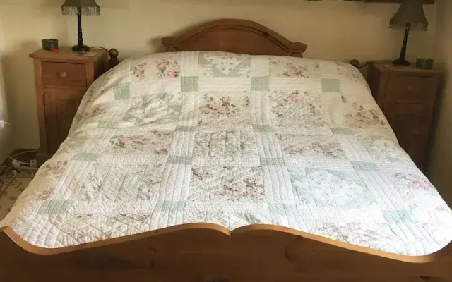 Bumble Cottage B&B
