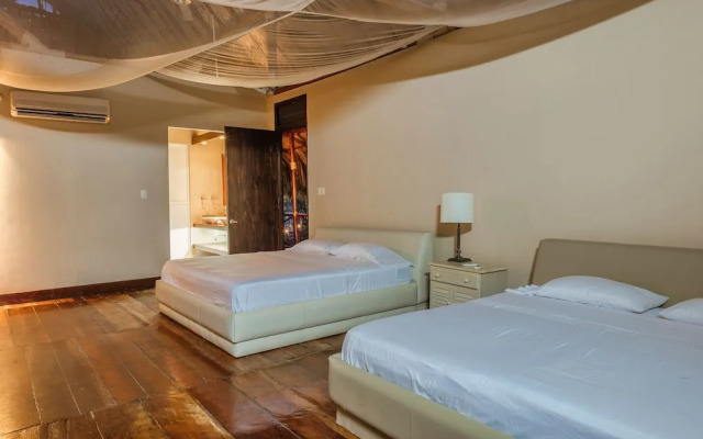 Castillete Hotel & Beach Club