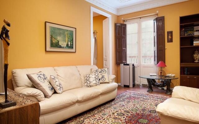 Апартаменты Big Ramblas Barcelona Apartments комната для гостей