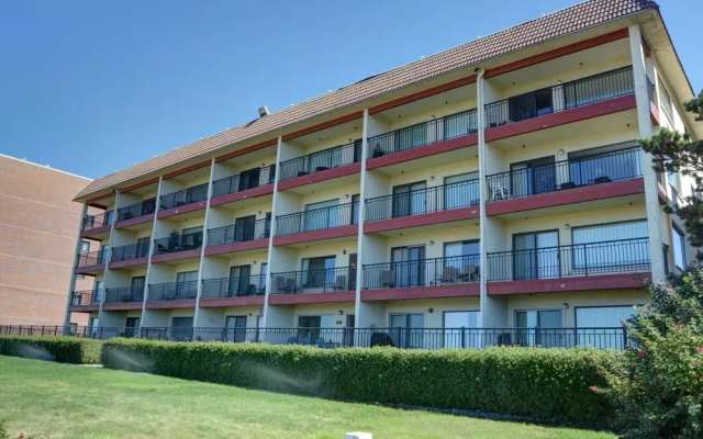 Seaside Beach Club 204