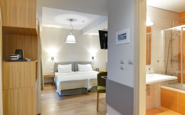 Phidias Piraeus Hotel