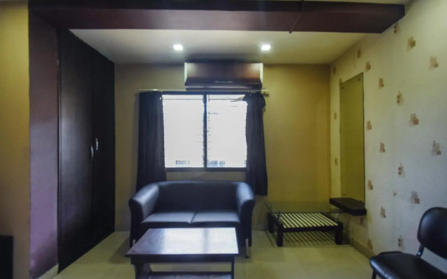 OYO 76182 Crystal Guest House