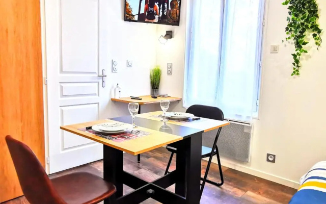 Skyline Residence "Smart-Concept" (Adults Only)