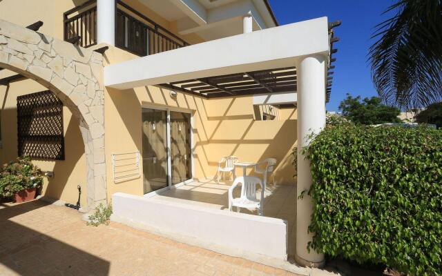 Jacaranda Hotel Apartments вид на фасад