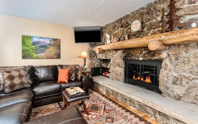 Divine Luxury Vacation At Windcliff 3 Bedroom Home by RedAwning
