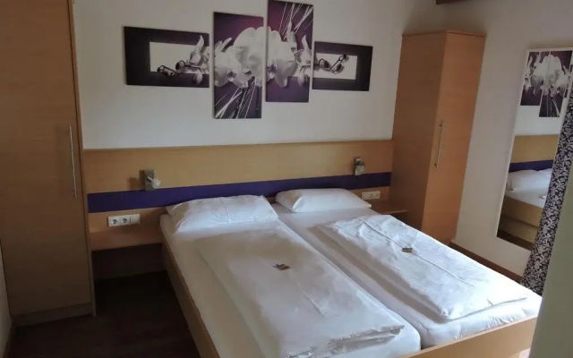 Edelweiss Alpine Lodge