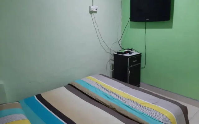 OYO 90395 D'yacob Guesthouse