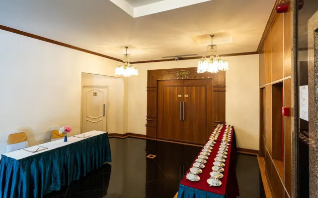 Sirin Hotel & Resident