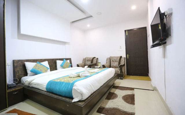 SPOT ON 3181 Parmarth Niketan