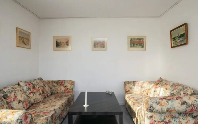 6 Person Holiday Home in Albaek