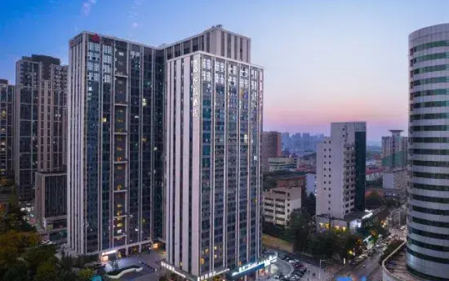 ROYGEM Hotel (Changsha Wuyi Square, Huangtuling Metro Station, Changsha)