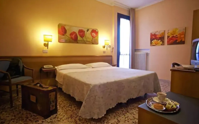 Hotel Astor