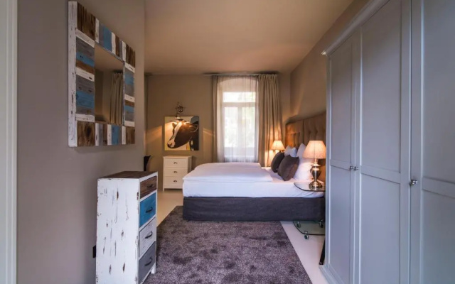BS Luxury Apartment