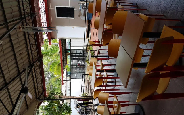 Jia by SKYPOD - Hostel