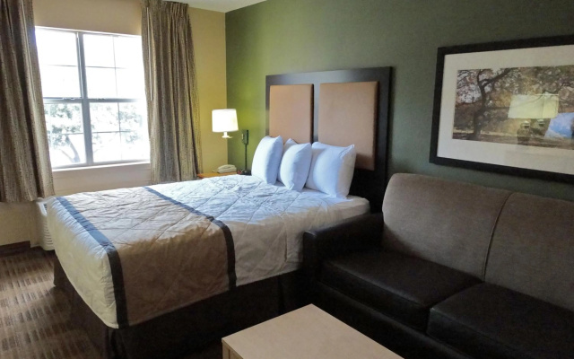 Extended Stay America Suites Arlington