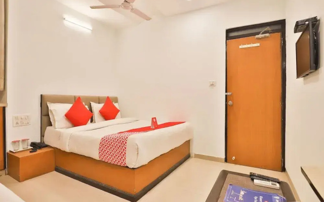 OYO 3914 Hotel Legend