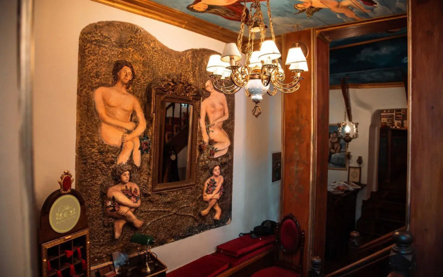 Ilion Hotel Suites
