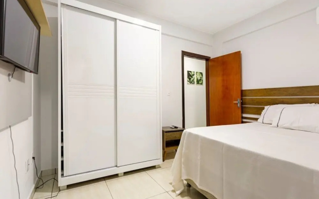 Ap 2 Qts com suíte  Garagem e Elevador